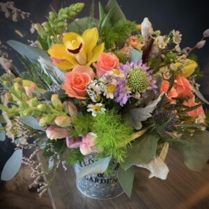 little flower creative floral design meadow fields flower arrangement